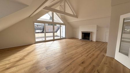 Exklusive, frisch sanierte 6.5-Zimmer-Attikawohnung in Bottighofen – Wohnen auf höchstem Niveau! - Photo 2