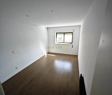 Apartment T2 in Leiria, Pousos, Barreira e Cortes, Leiria - Photo 2