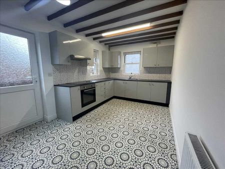 2 bedroom house to rent - Photo 4