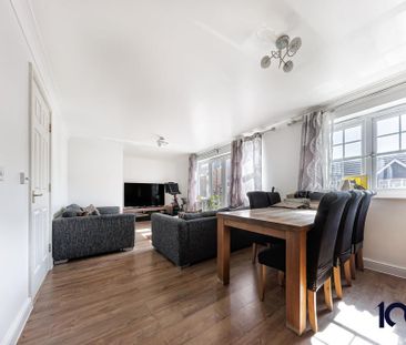 2 bedroom flat to rent - Photo 4