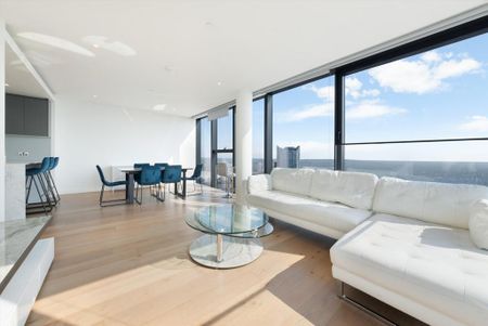 3 bedroom flat to rent - Photo 3