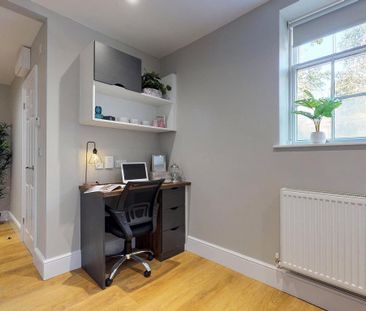 Studio to rent - Photo 2