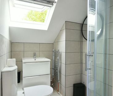 9 bedroom house to rent - Photo 3