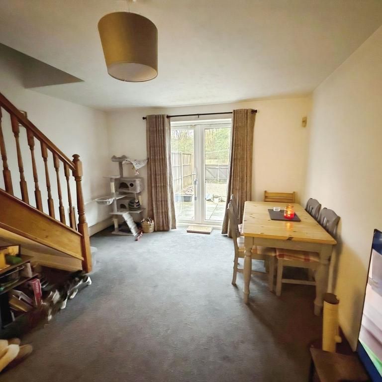 2 bedroom terraced house to rent - Photo 1