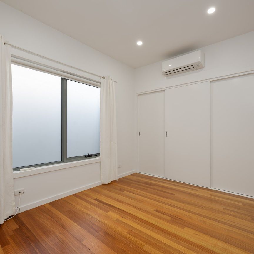 4/23 Nicholson Street, Coburg - Photo 1