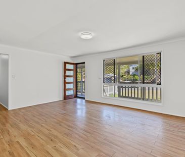 FRESH NEW LOOK! 3-BEDROOM HOME IN A CONVENIENT NERANG LOCATION - Photo 2
