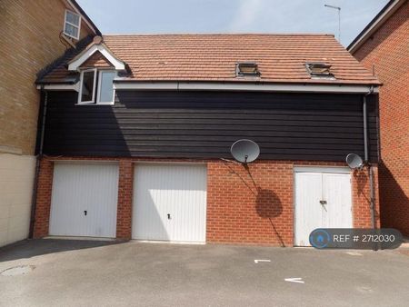 2 bedroom flat to rent - Photo 3