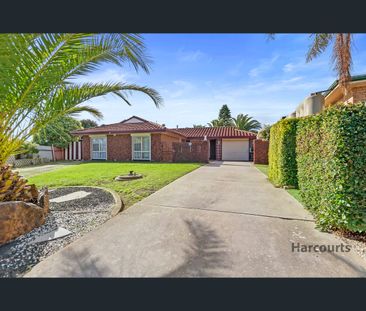 8 Amos Court, Morphett Vale, SA 5162 - Photo 4