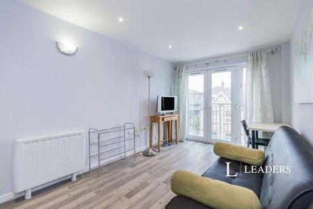 Southsea Road, Kingston Upon Thames, KT1 - Photo 4