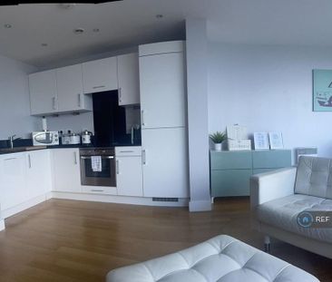 2 bedroom flat to rent - Photo 6