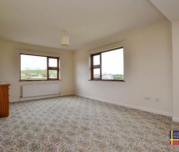 36 Creevyargon Road, Saintfield, Ballynahinch, BT24 8YG - Photo 5