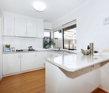 Modern & Convenient Living at 1/205 Hogans Road, Hoppers Crossing! - Photo 3