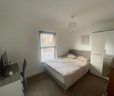 1 bedroom terraced house to rent - Photo 3