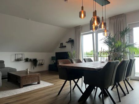 Exklusive Neubauwohnung mit Dachterrasse und Balkon in bevorzugter Lage von Otzenrath! - Foto 2