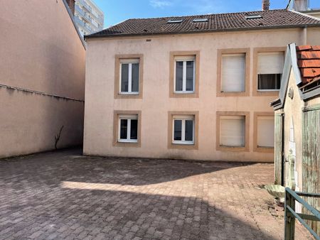 Studio situé Place Flore, quartier Chaprais à Besançon - Photo 4