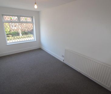 4 bedroom detached house to rent - Photo 6