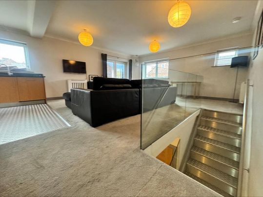 2 bedroom apartment to rent - Photo 1