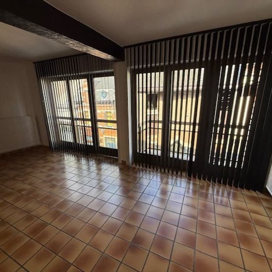 Appartement te huur - Photo 1