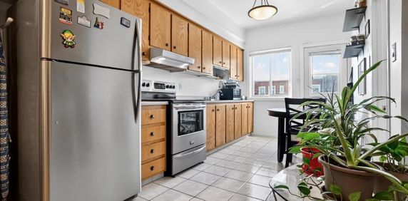 Rosemont Petite-Patrie, beau 4 1/2 à louer près du Parc Maisonneuve, 1300$ avec les électros - Photo 2