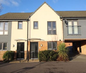 2 bedroom terraced house to rent - Photo 1