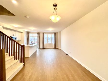 For Lease - 305 Clearpath Private, Kanata, Ontario - Photo 4