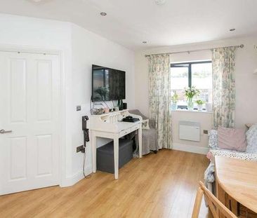 Swan Court, Waterhouse Street, Hp, Hemel Hempstead, HP1 - Photo 5