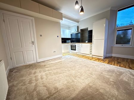 2 Bed Flat, Holmhead Place, G44 - Photo 2