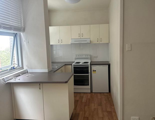 47/4 Elizabeth Bay Road, Elizabeth Bay NSW 2011 - Studio For Rent | Domain - Photo 1