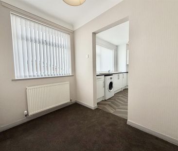 Berkeley Court, Wirral - Photo 1