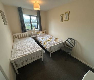 2 bedroom semi-detached house to rent - Photo 6