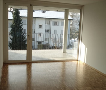 "Grosszügige 3.5-Zimmer-Wohnung in Zürich-Seebach" - Foto 4