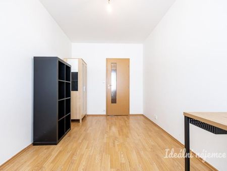 Pronájem bytu 3+1 75 m2 - Фото 2
