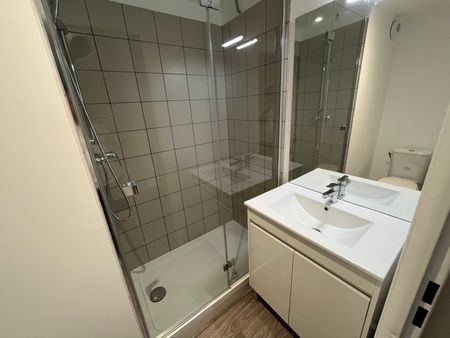 Location Appartement 1 pièce 18m² FRANQUEVILLE ST PIERRE 76520 - Photo 5