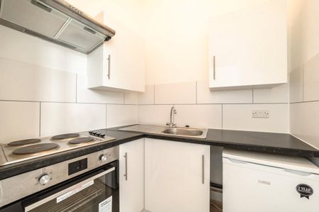 Norwood Road, London, SE27 9DL - Photo 3