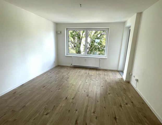 Renovierte 3-Zimmer-Wohnung mit Laminatboden in Wolfsburg Vorsfelde - Photo 1