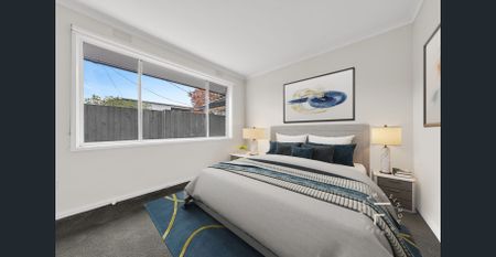 STYLISH FAMILY HOME - Photo 4