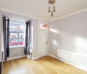 Oxford Road, Maybank, Newcastle Under Lyme, Staffordshire, ST5 - Photo 4