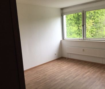 Demnächst frei! grosszügige 3-Zimmer-Wohnung in Kreuztal - Photo 1