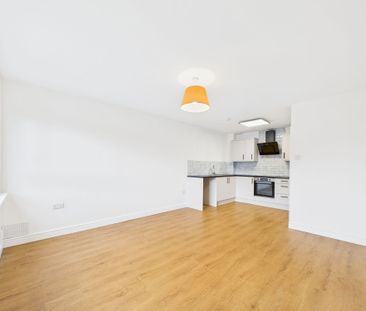 Tintern Avenue, Tyldesley, M29 - Photo 3