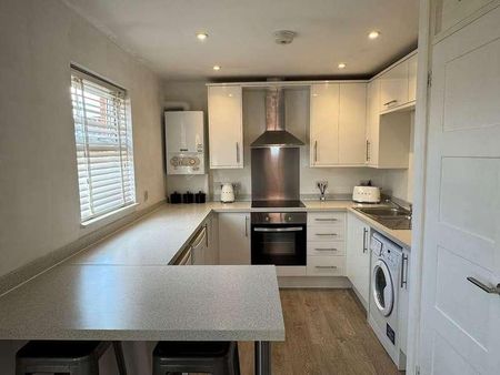 Padbury Close, Bedfont, Feltham, TW14 - Photo 5