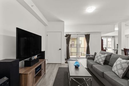 For Lease - 4 SPICE Way Unit# 117, Barrie, Ontario - Photo 2