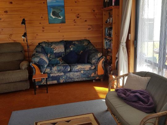 Beach house on Puka - Photo 1