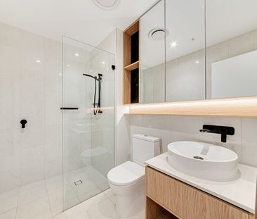 Modern Apartment Living in the Heart of West Ryde - Photo 4