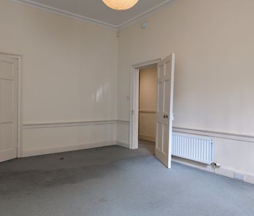 1 bedroom studio apartment to rent - Photo 2