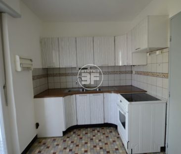 F4 au 2ème étage rue des trois Rois 68300 Saint-Louis - Photo 1