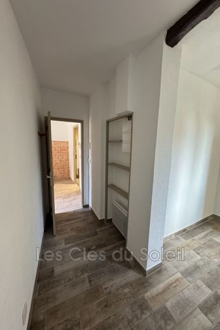 Location Appartement 1 pièce 41m² BRIGNOLES 83170 - Photo 3