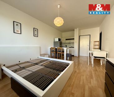 Pronájem bytu 1+kk 29 m² - Photo 1