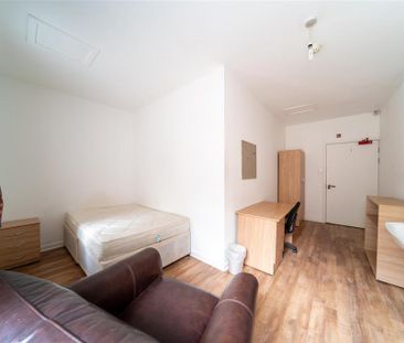 6 bedroom apartment to rent - Photo 3