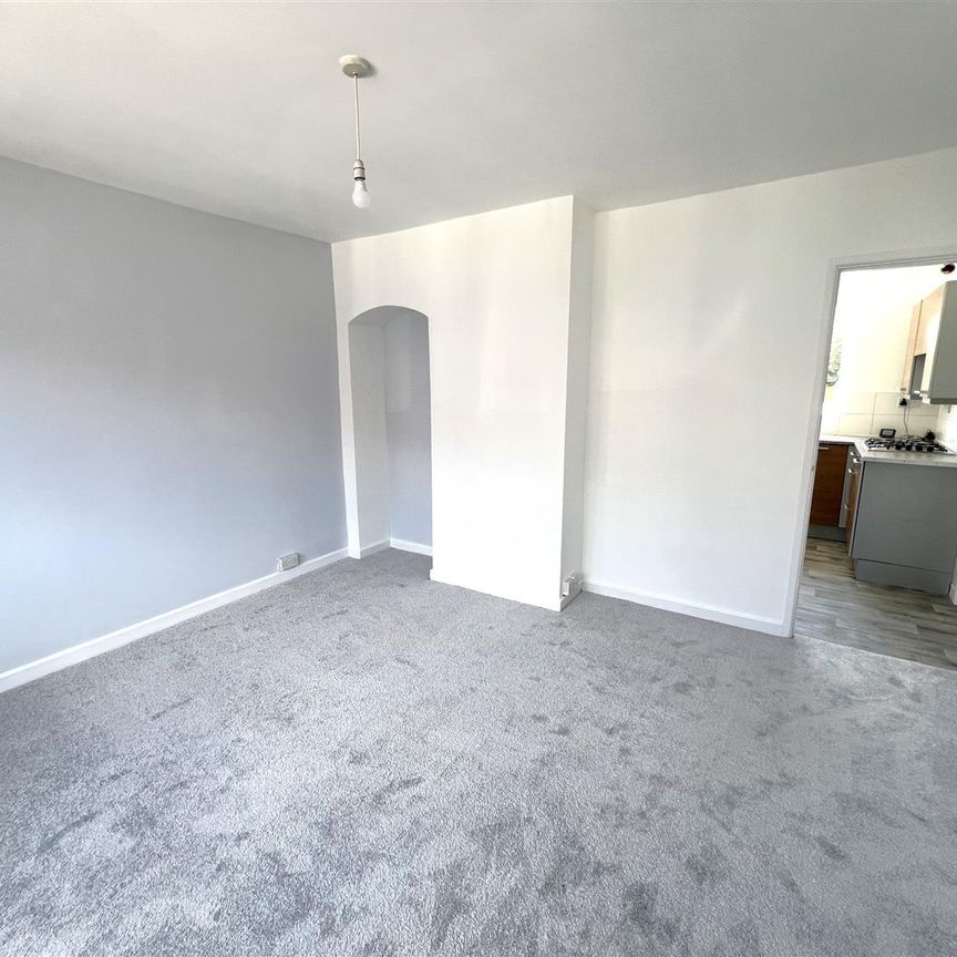 Cadle Road, Wolverhampton - Photo 1