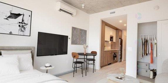 CONDO FOR RENT 1 Bed 1 Bath Apartment - Photo 2